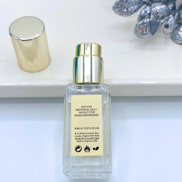 Jo Malone English Pear & Sweet Pea EDP, NEW - Mini Spray 0.3 oz. 9 ml. - Picture 4 of 10